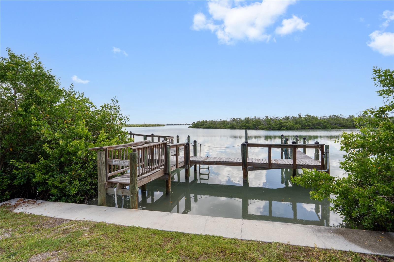 LIVE OAK LANDINGS PH 03 - Residential
