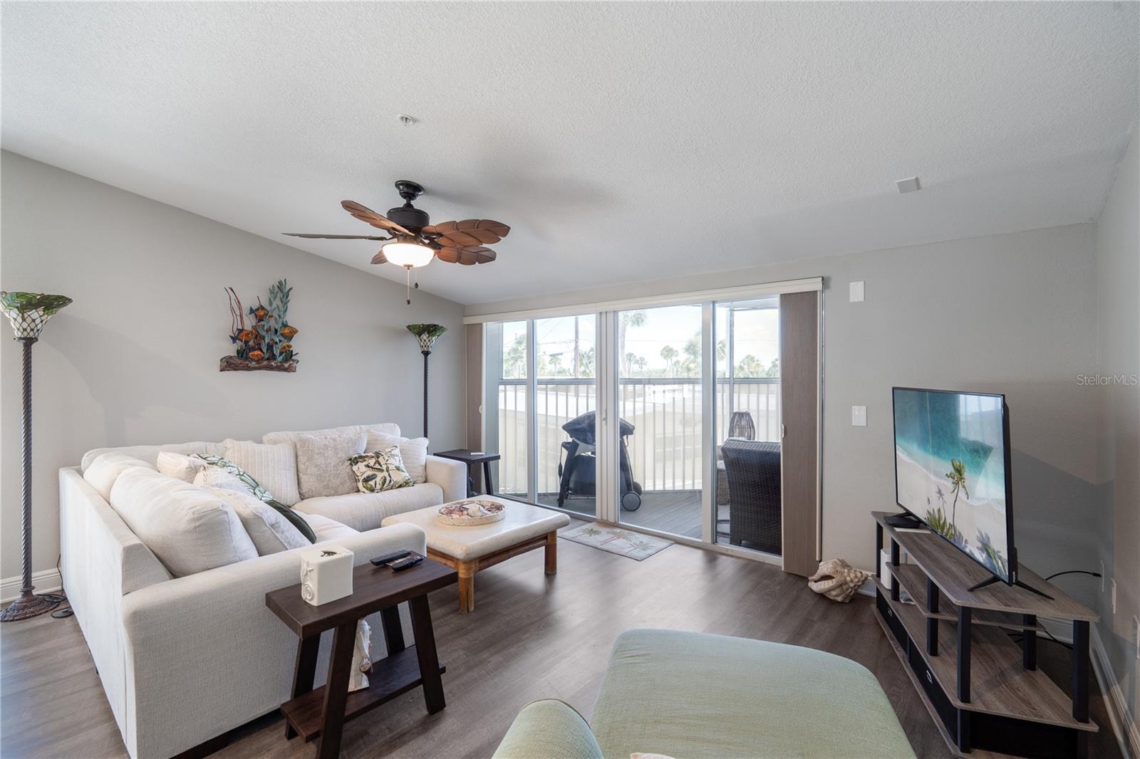 LIVE OAK LANDINGS PH 03 - Residential
