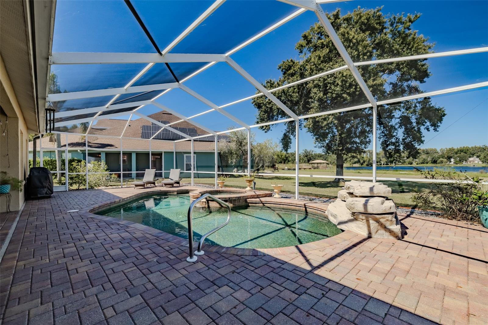 NATURES RESERVE - Residential