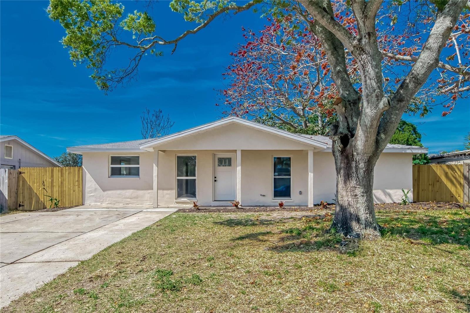 WOODVALLEY UNIT 5 - Residential