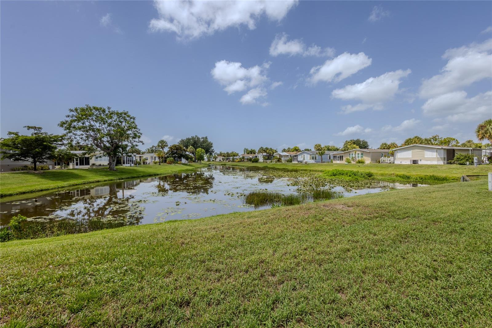 MAPLE LEAF ESTATES - Residential