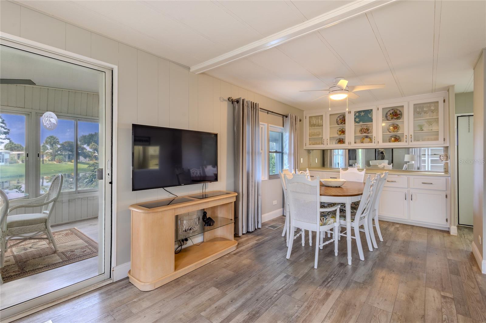 MAPLE LEAF ESTATES - Residential