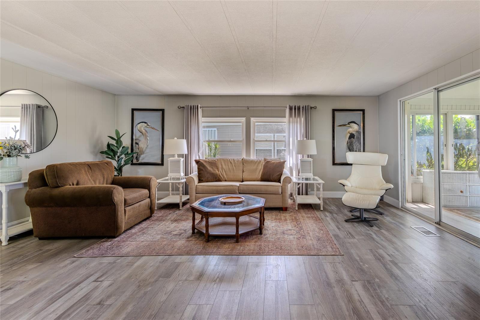 MAPLE LEAF ESTATES - Residential