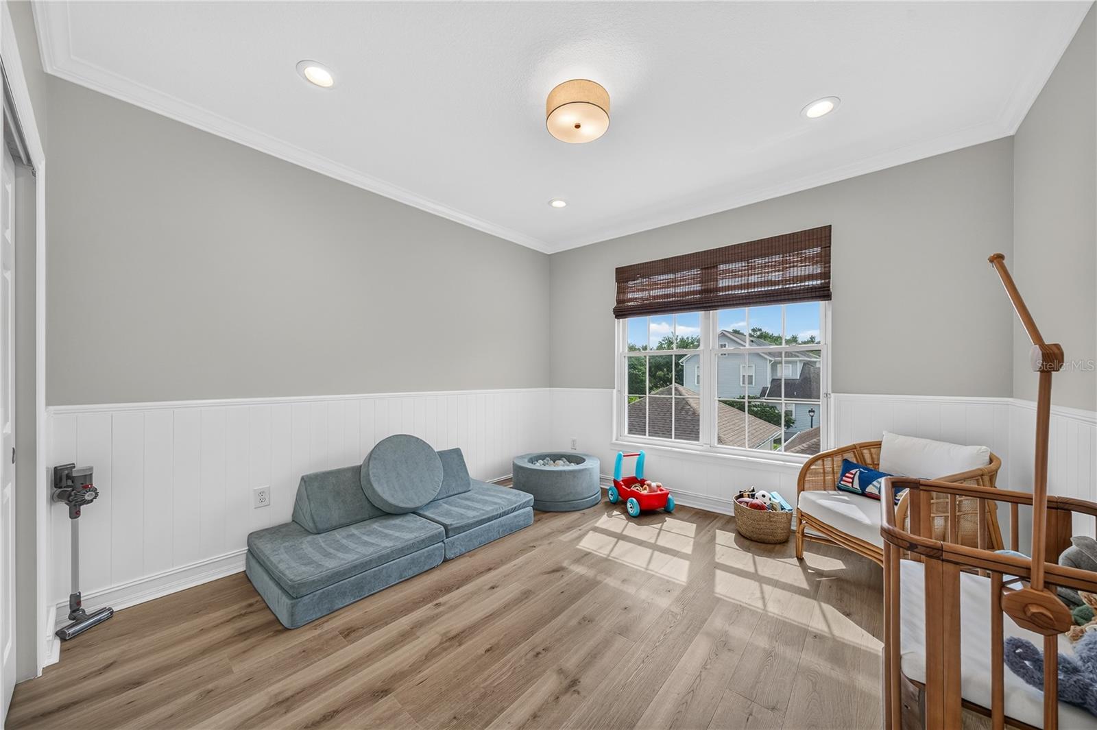 SPRING PARK TOWNHOMES - Residential