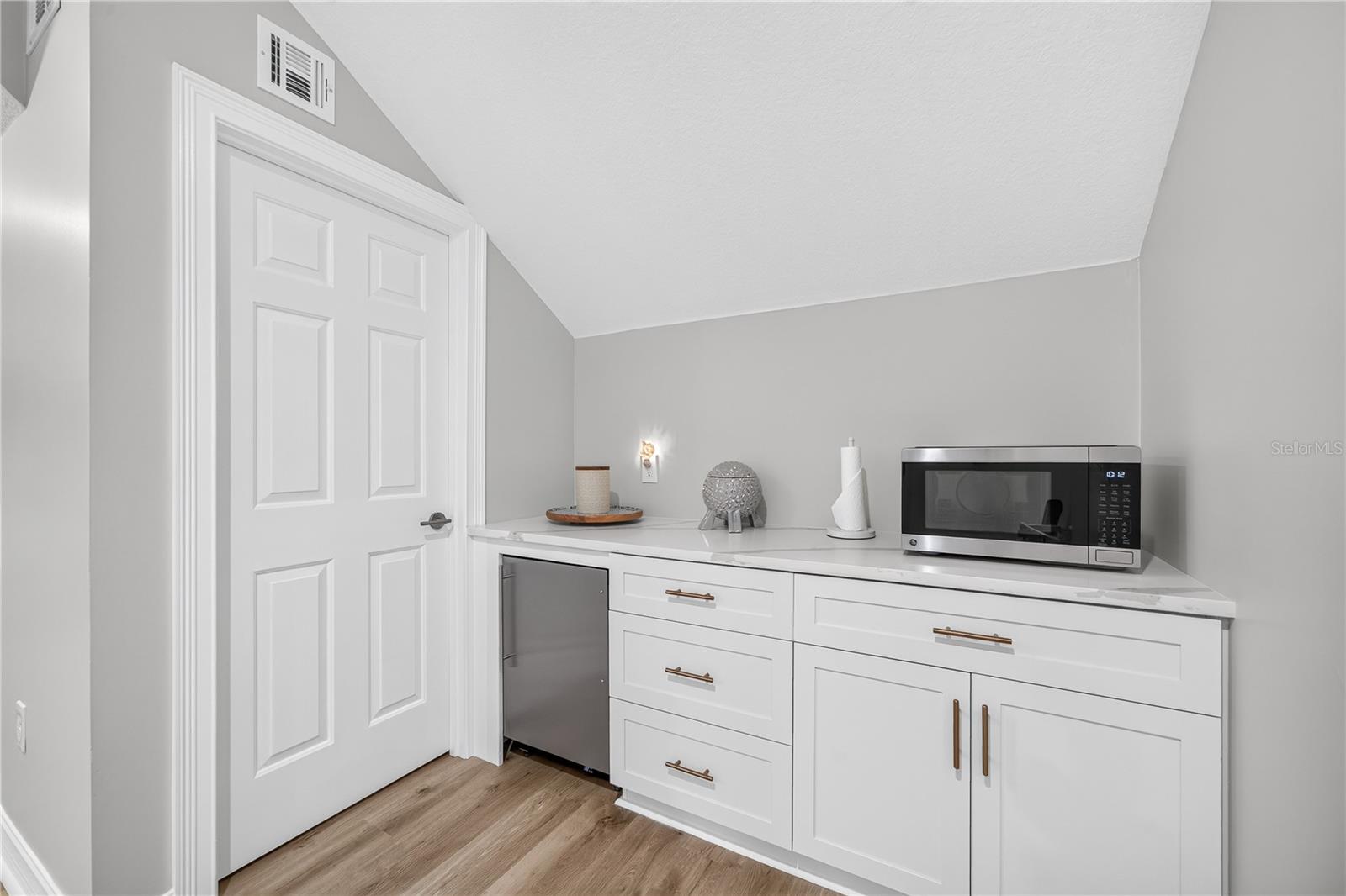 SPRING PARK TOWNHOMES - Residential