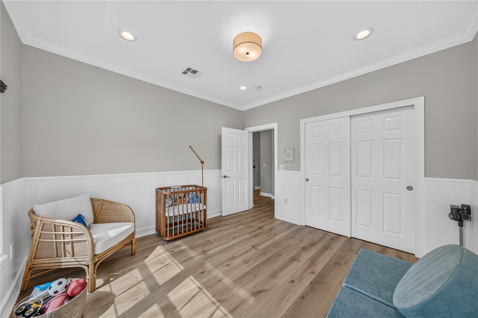 SPRING PARK TOWNHOMES - Residential