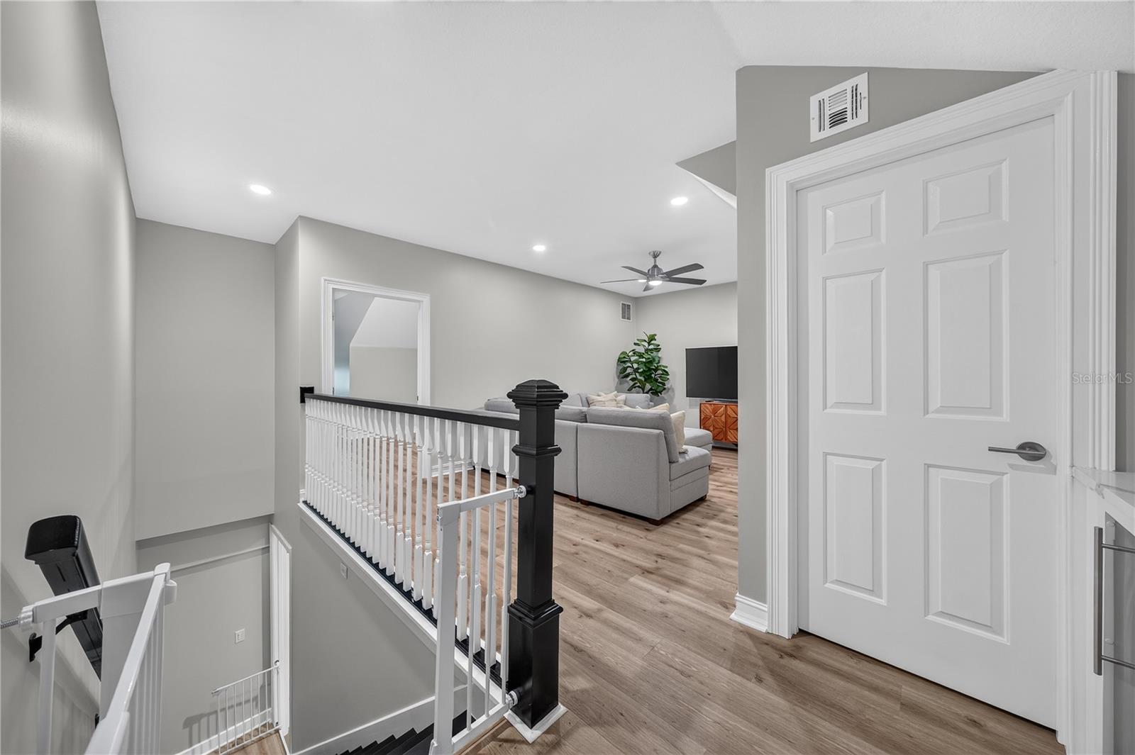 SPRING PARK TOWNHOMES - Residential
