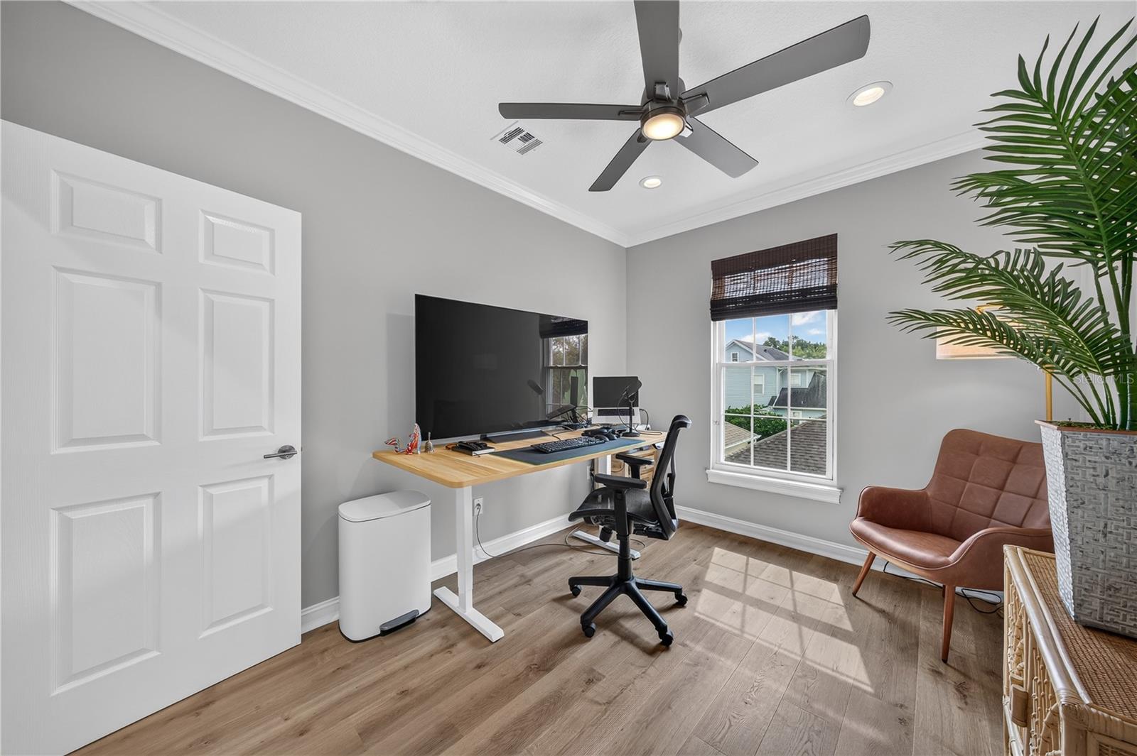SPRING PARK TOWNHOMES - Residential