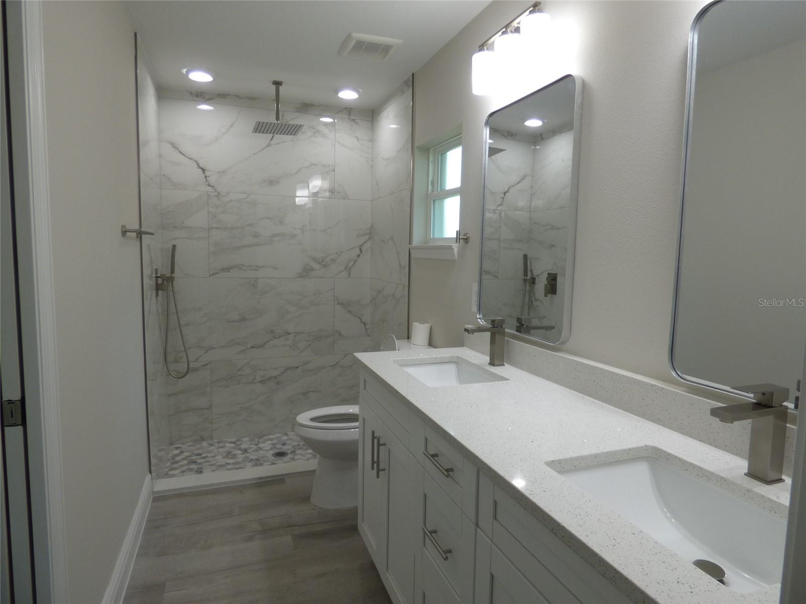 CITRUS SPGS UNIT 11 - Residential