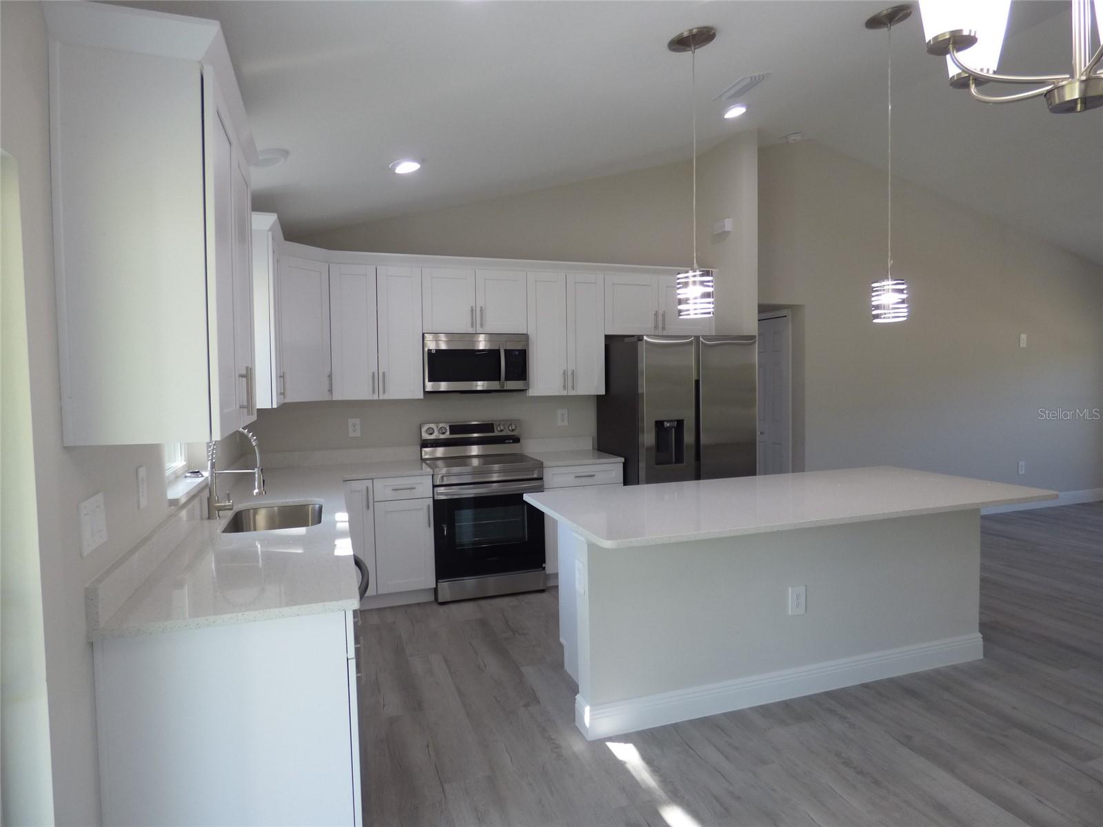 CITRUS SPGS UNIT 11 - Residential