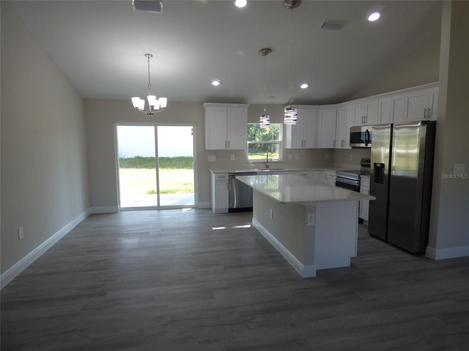 CITRUS SPGS UNIT 11 - Residential