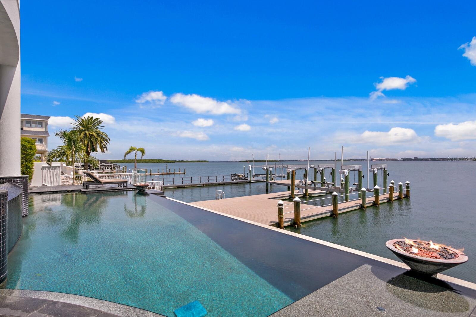 ISLAND ESTATES OF CLEARWATER - Residential