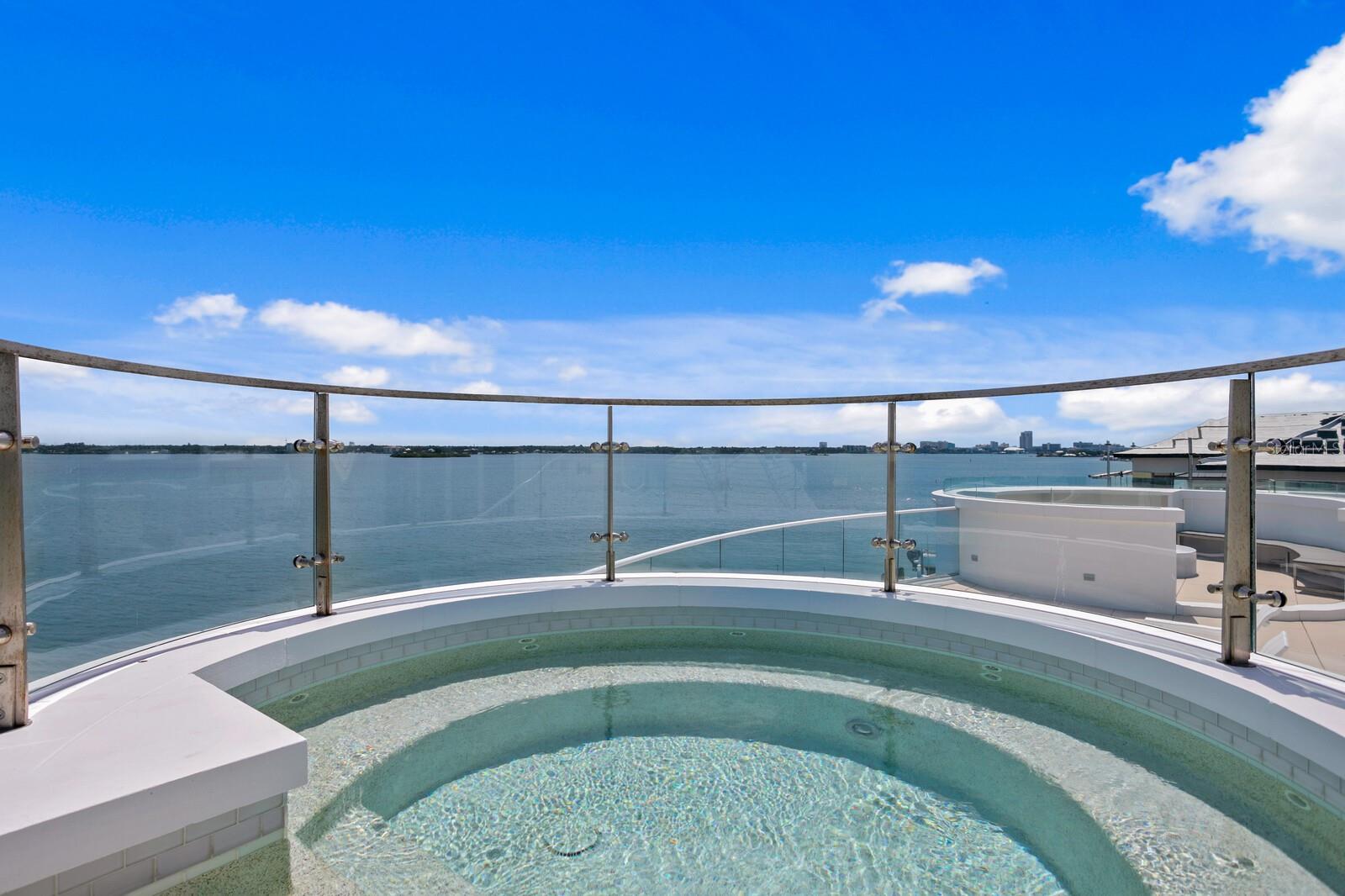 ISLAND ESTATES OF CLEARWATER - Residential