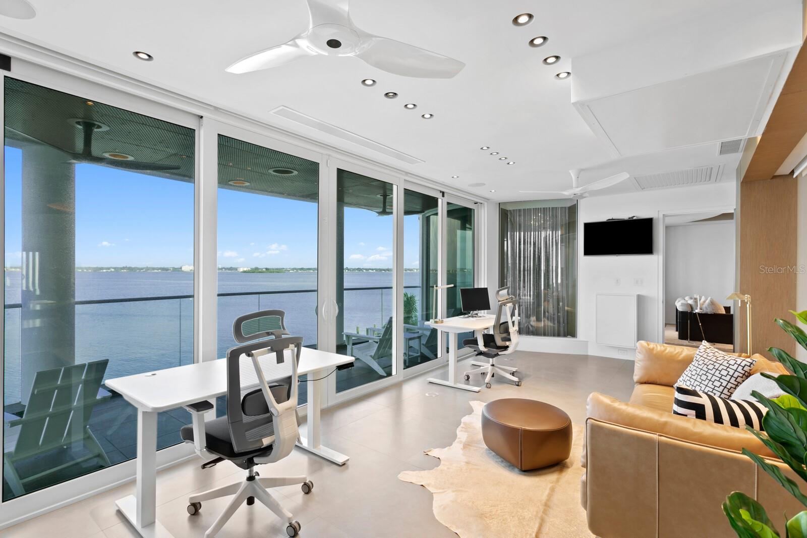 ISLAND ESTATES OF CLEARWATER - Residential