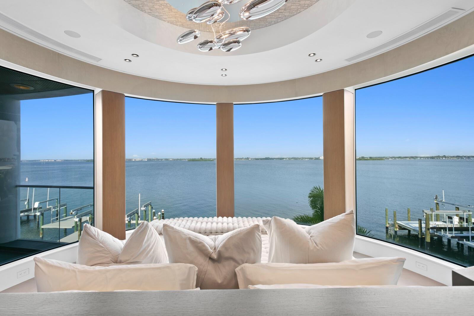 ISLAND ESTATES OF CLEARWATER - Residential