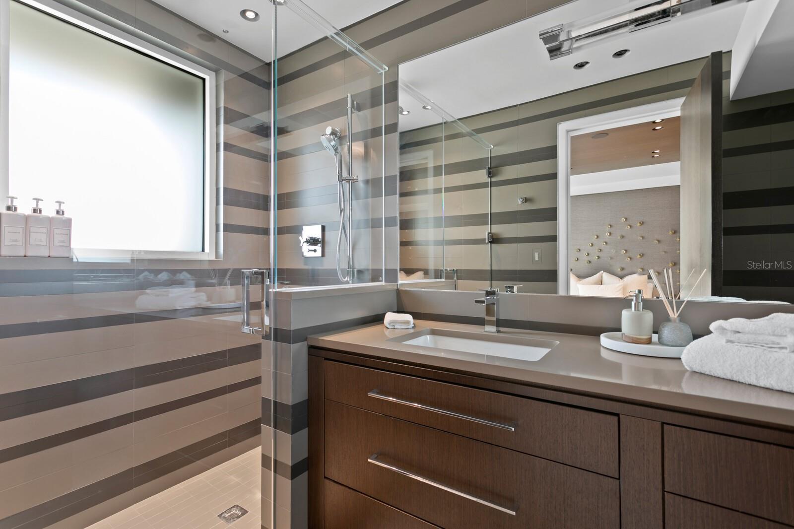 ISLAND ESTATES OF CLEARWATER - Residential