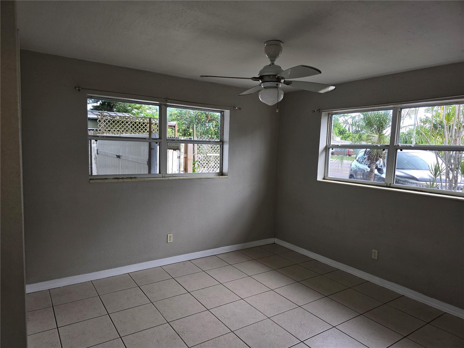 SARASOTA SPGS - Residential