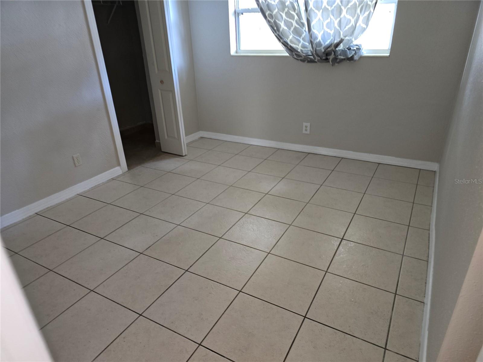 SARASOTA SPGS - Residential