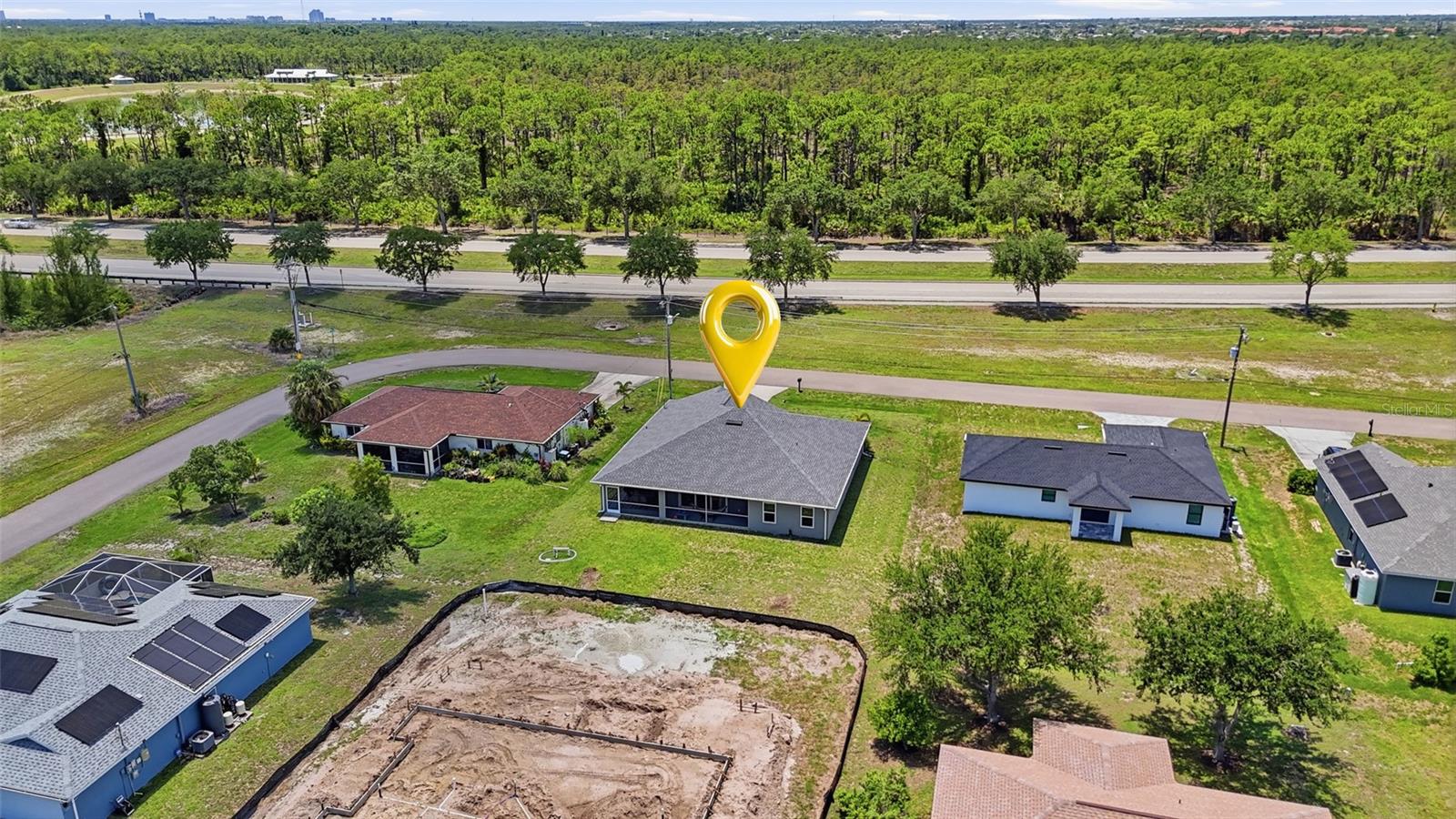 CAPE CORAL - Residential