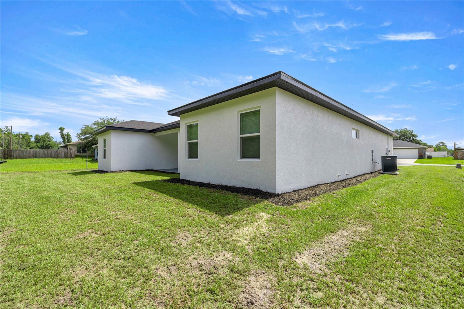 MARION OAKS UN 3 - Residential