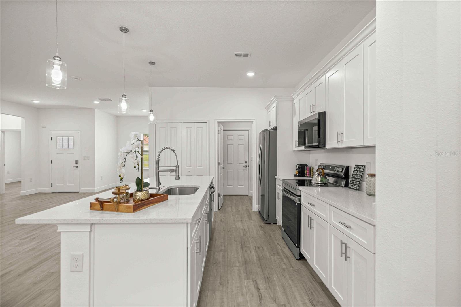 MARION OAKS UN 3 - Residential