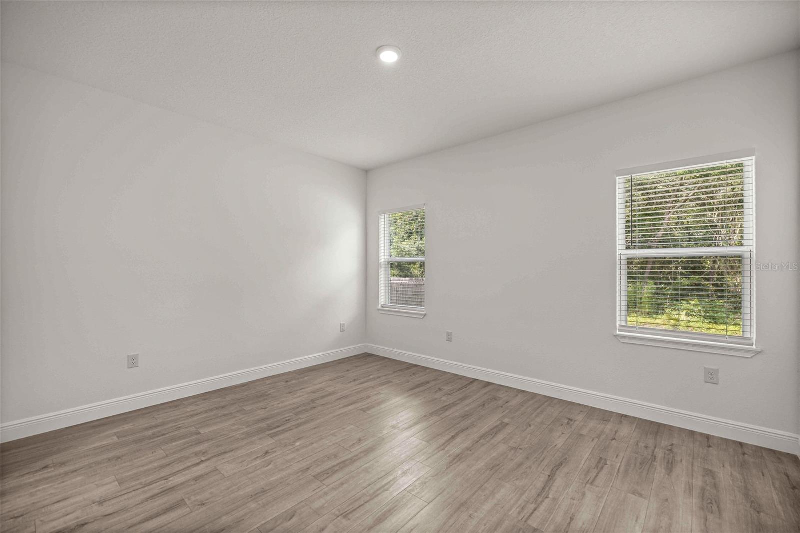 MARION OAKS UN 3 - Residential