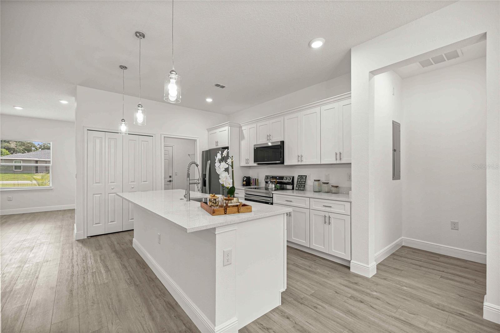 MARION OAKS UN 3 - Residential