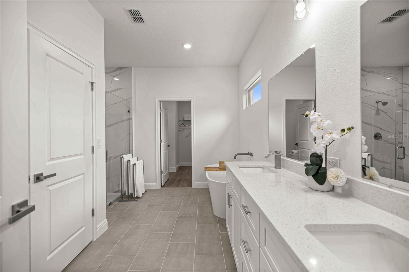 MARION OAKS UN 3 - Residential