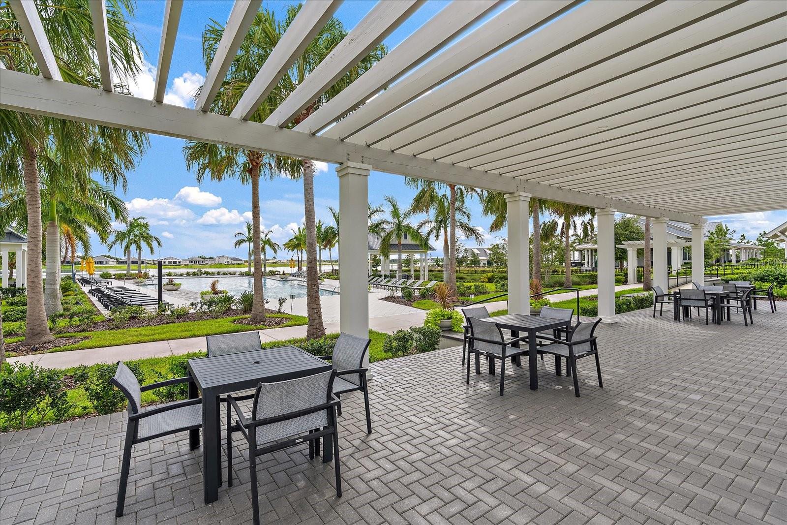 LAKEHOUSE COVE/WATERSIDE PH 1 - Residential