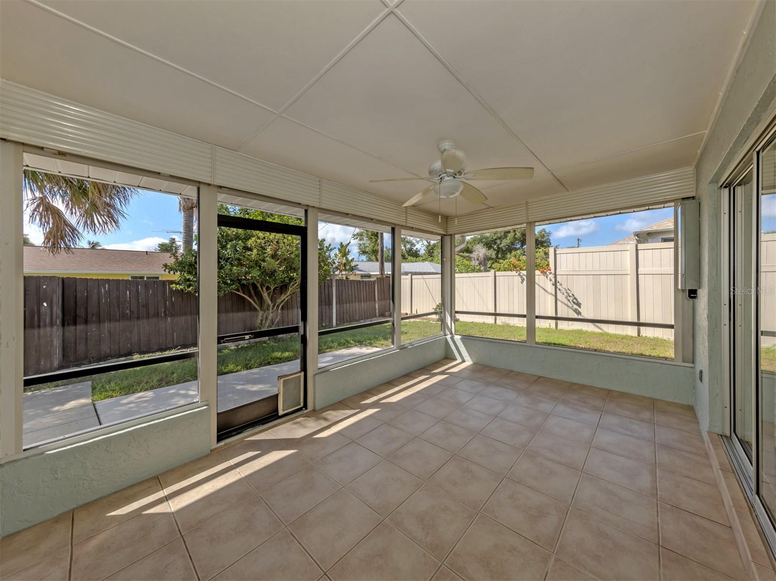 SOUTH VENICE - Residential