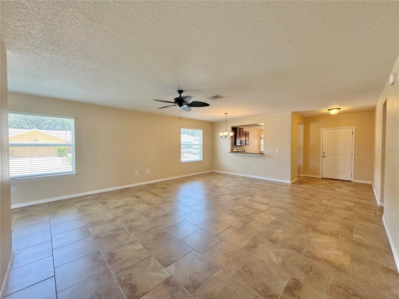 CENTRAL POINTE - Residential Lease