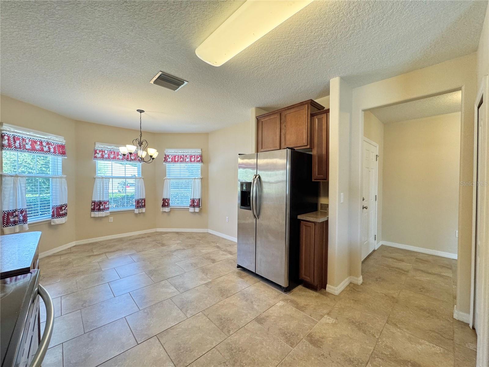 CENTRAL POINTE - Residential Lease