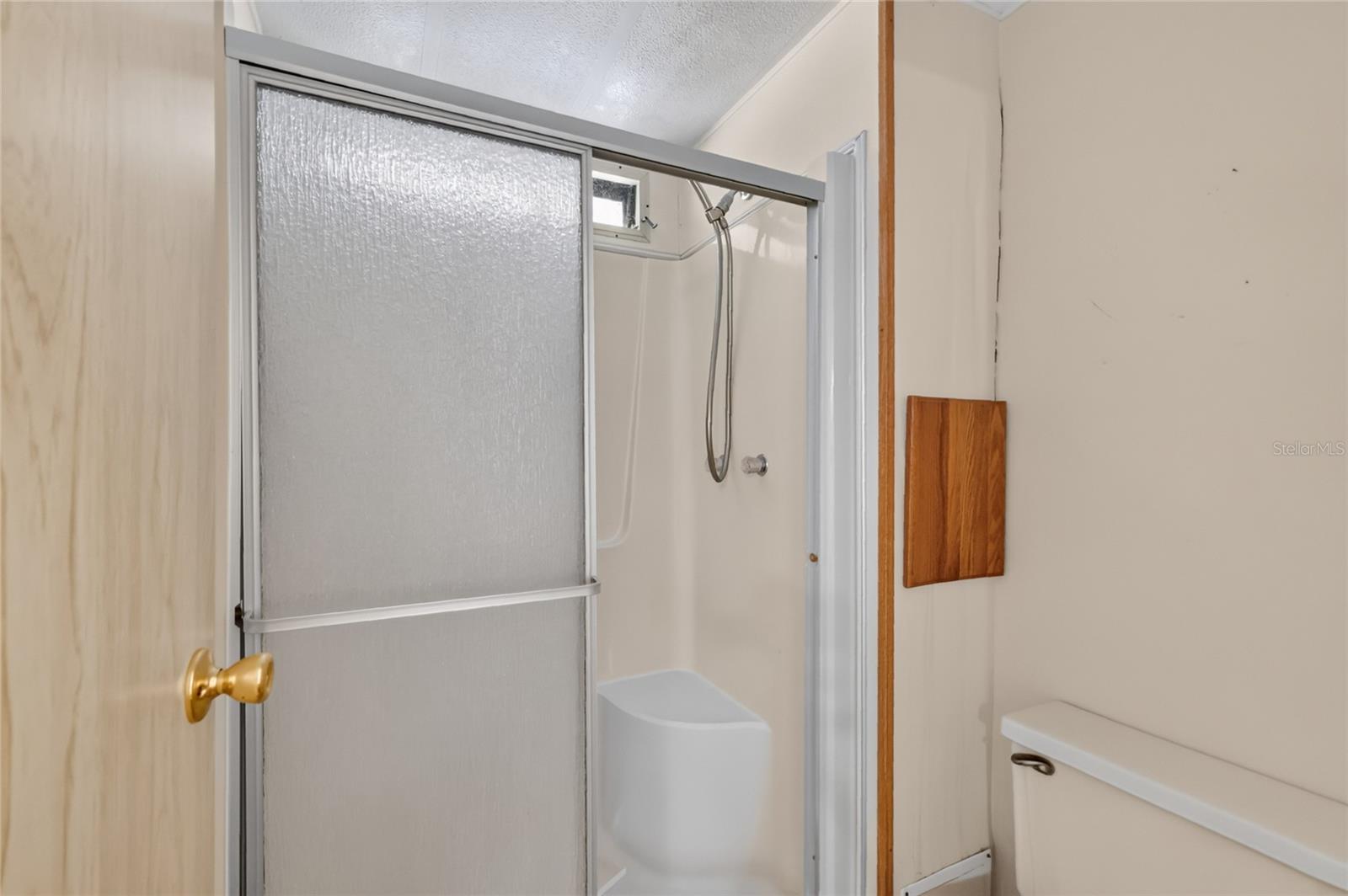 TAVARES DORA ISLES SUB - Residential
