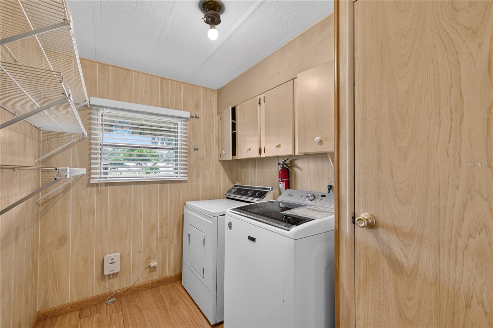TAVARES DORA ISLES SUB - Residential