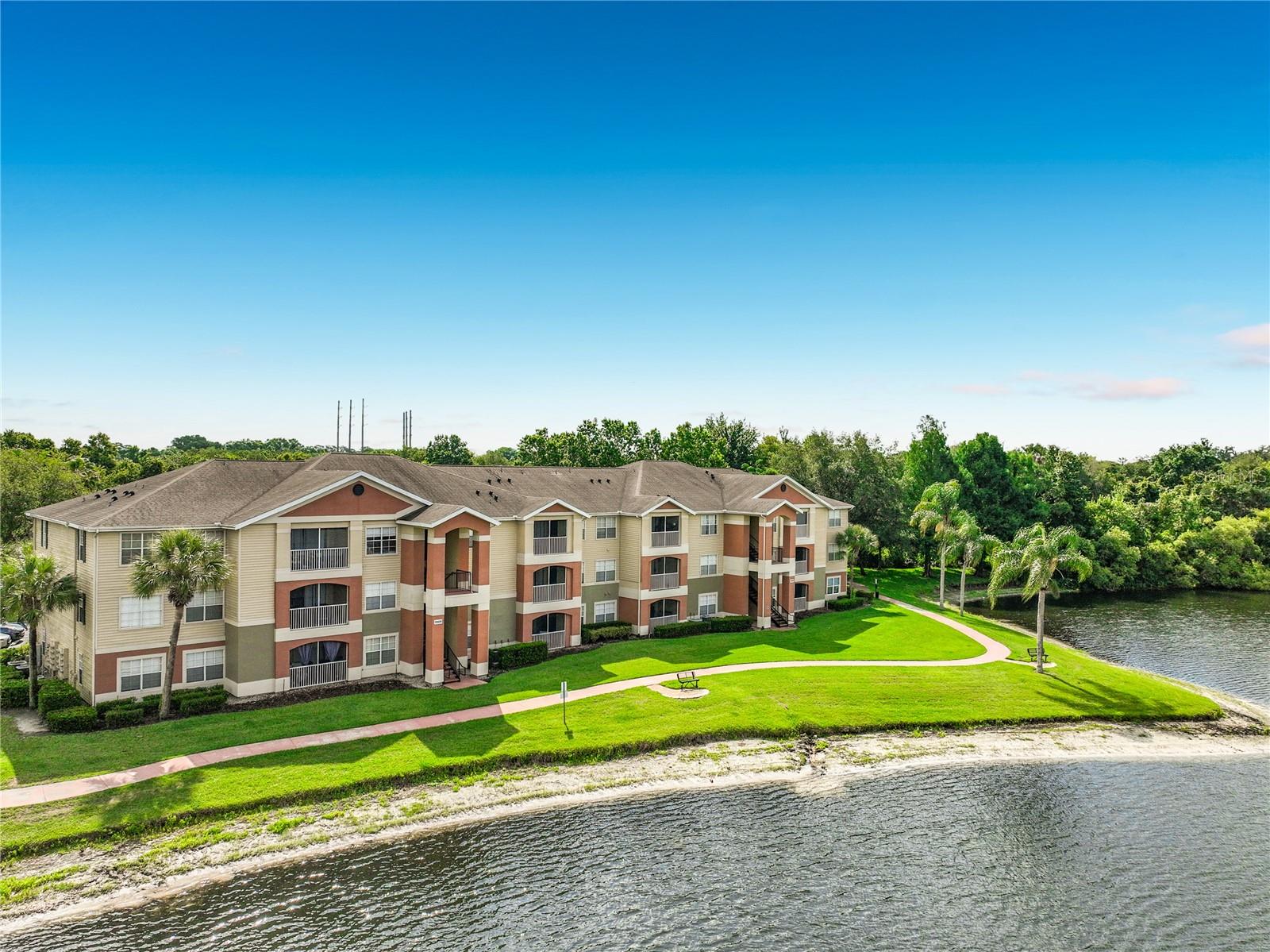 VILLAS AT LAKESIDE A CONDO - Residential