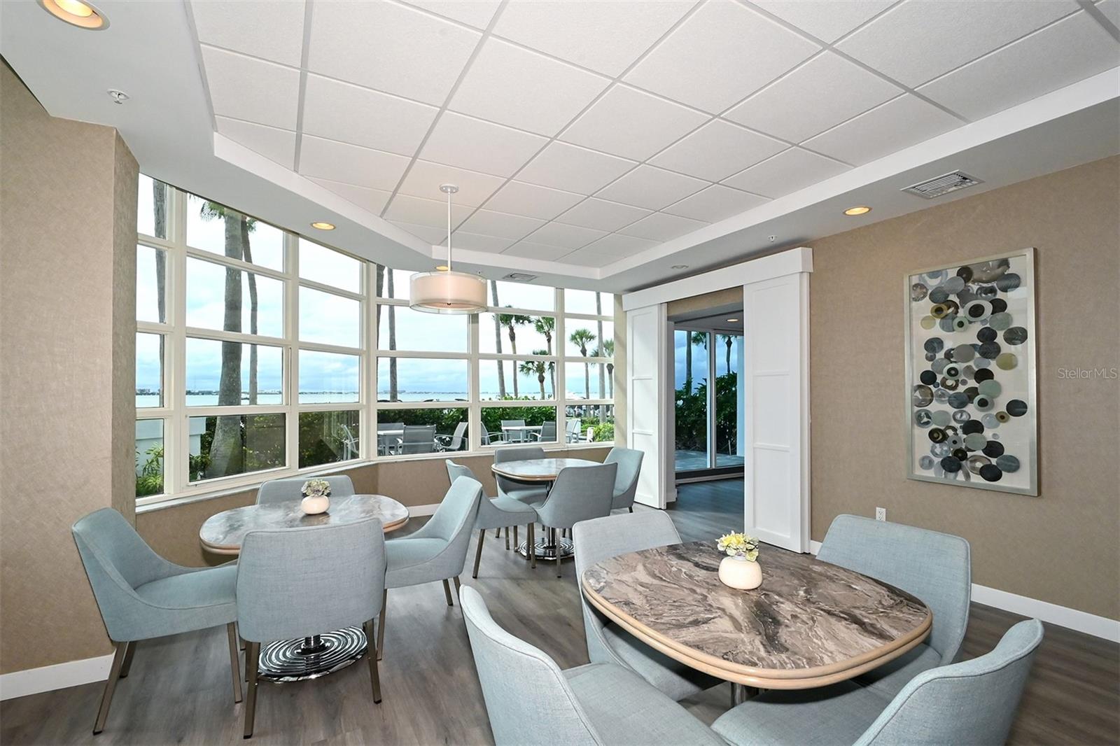 CONDO ON THE BAY TOWER I - Residential