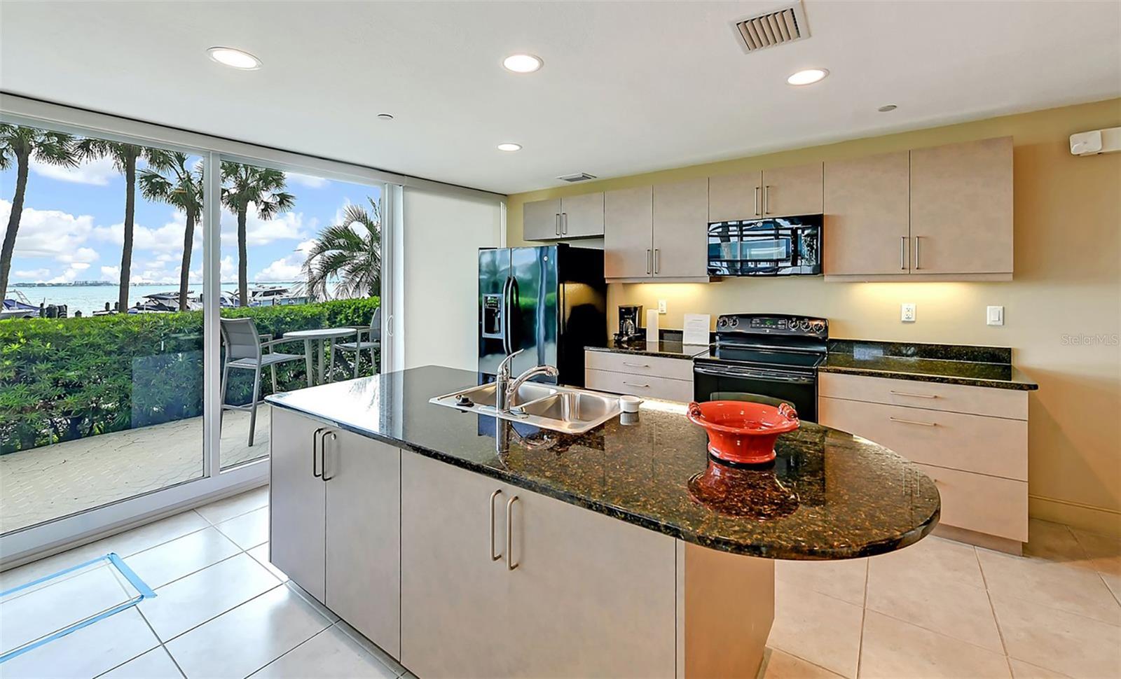 CONDO ON THE BAY TOWER I - Residential
