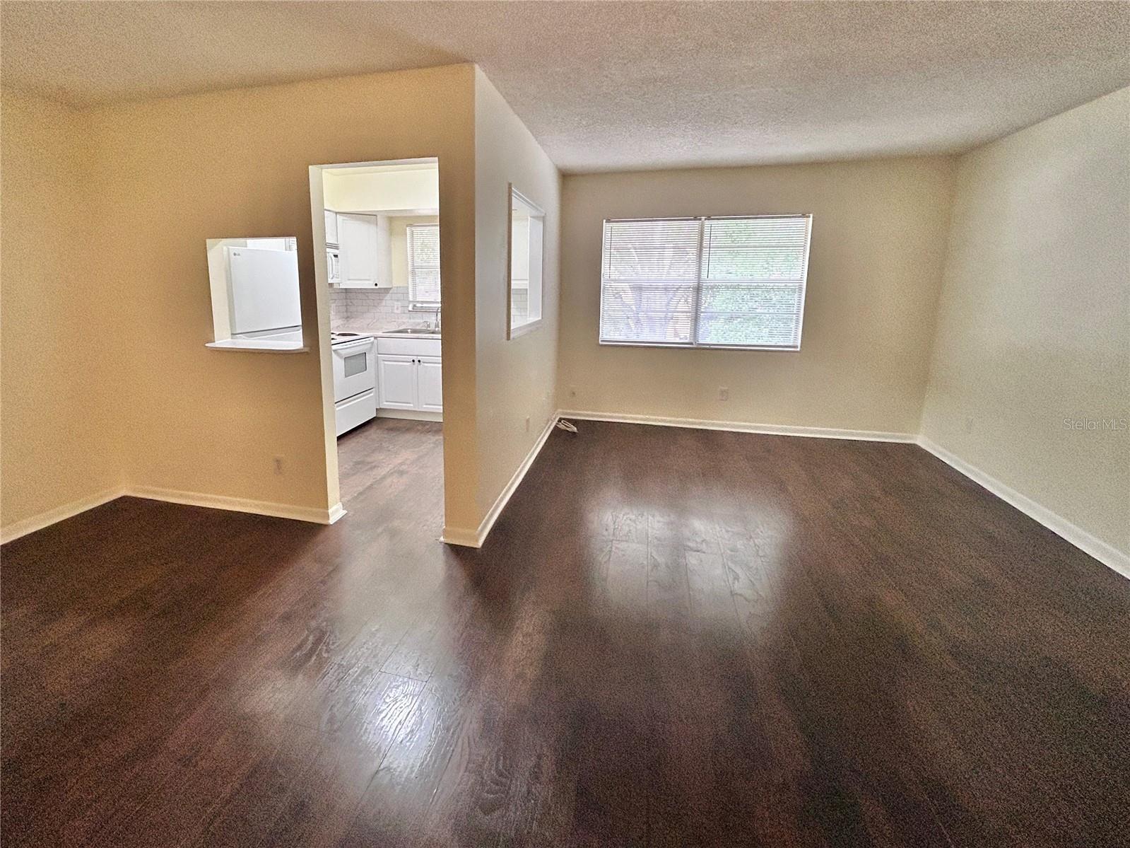 GOLDEN GATE CONDO - Residential
