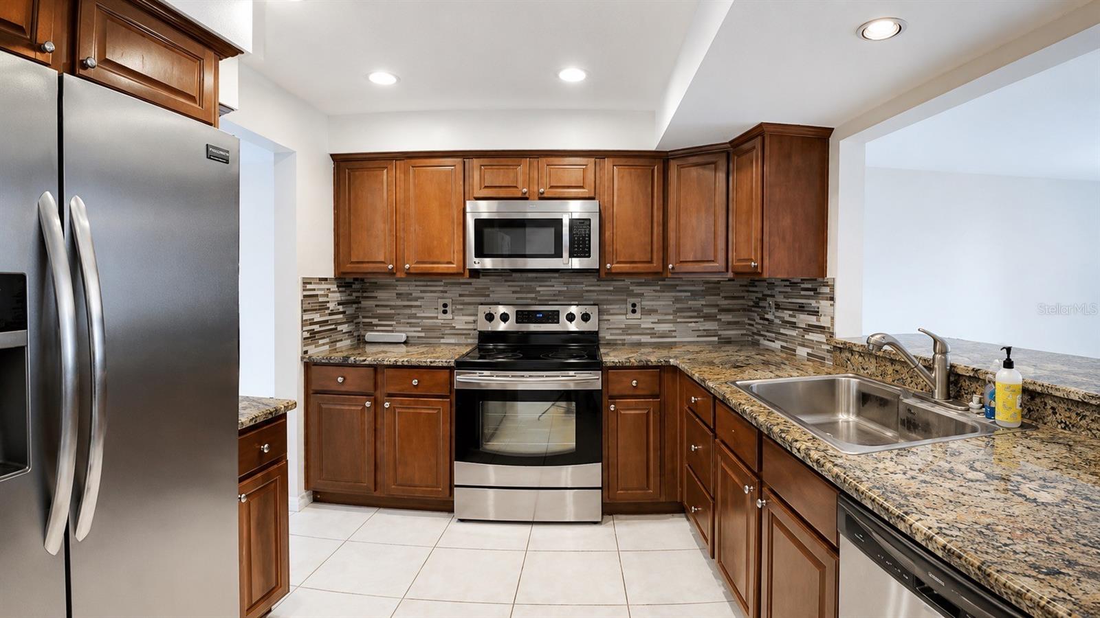 SUNRIDGE - Residential