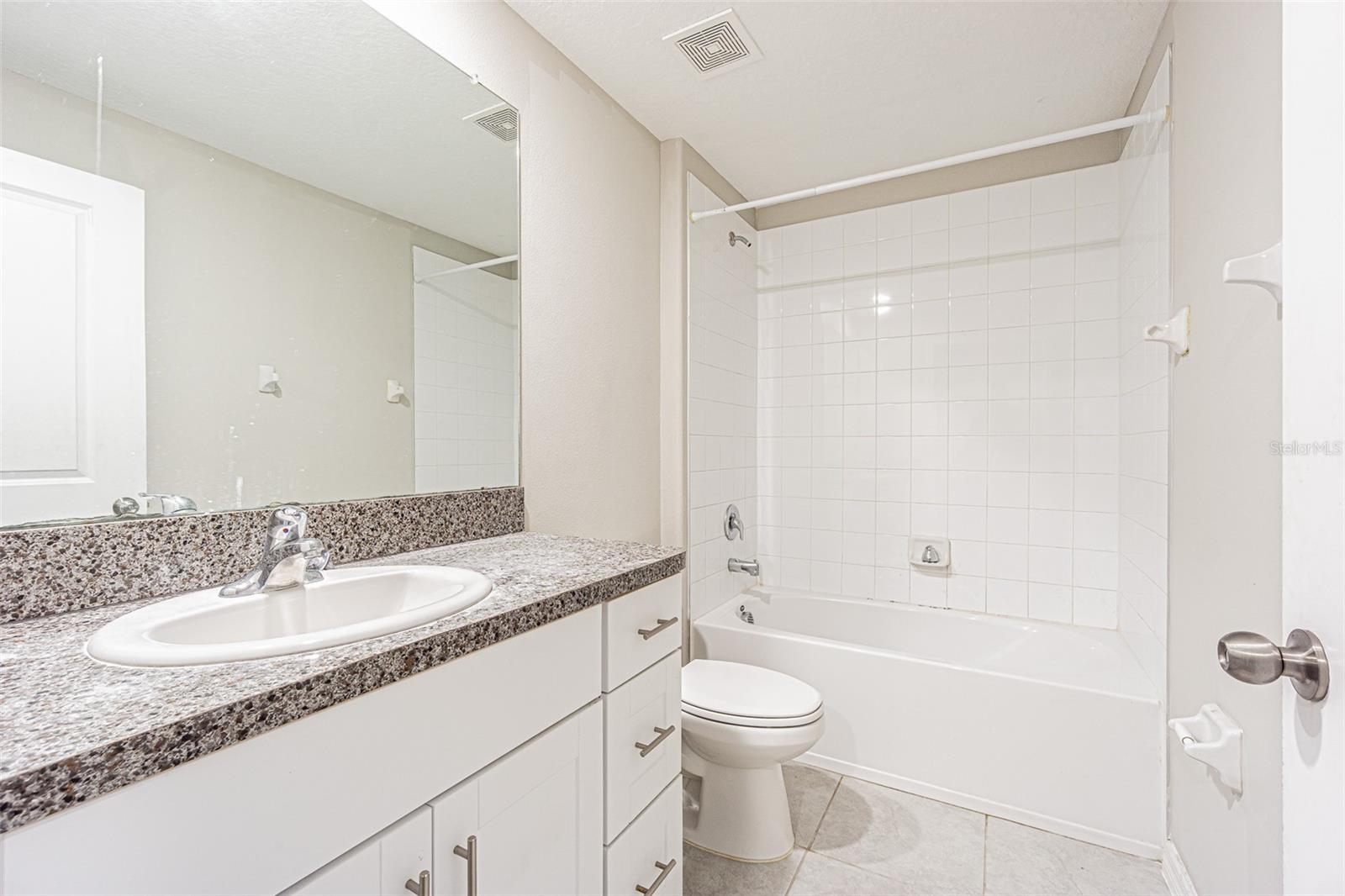 GLENCOVE AT BAY PARK - Residential