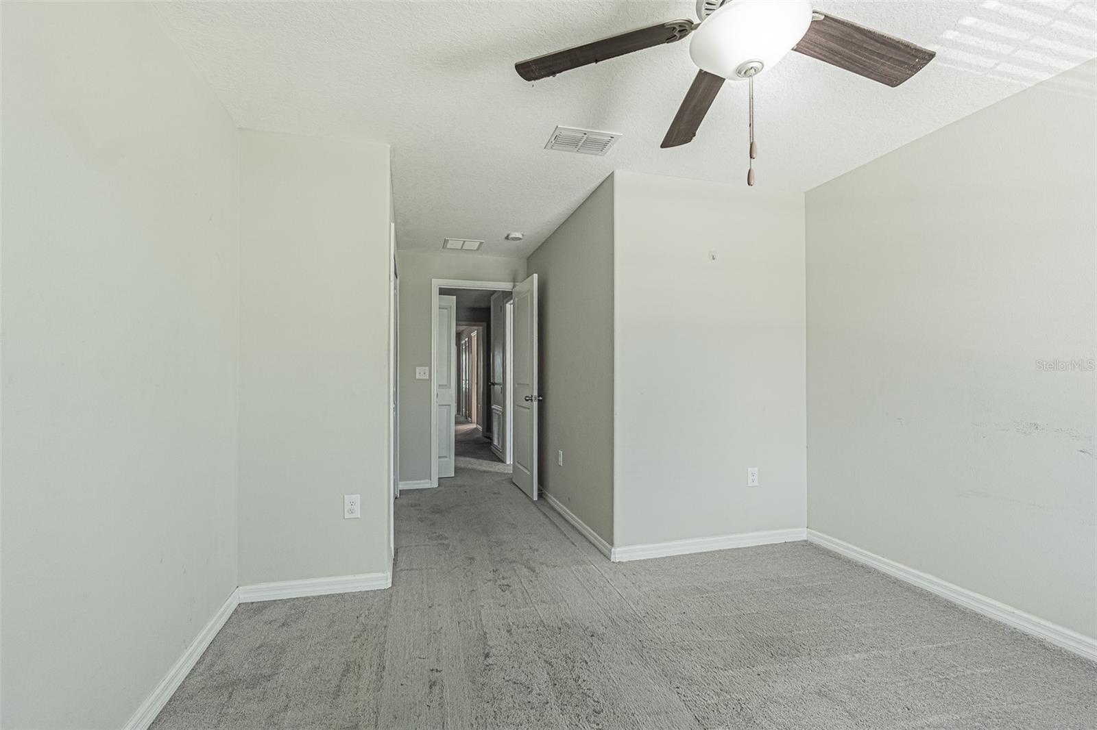 GLENCOVE AT BAY PARK - Residential
