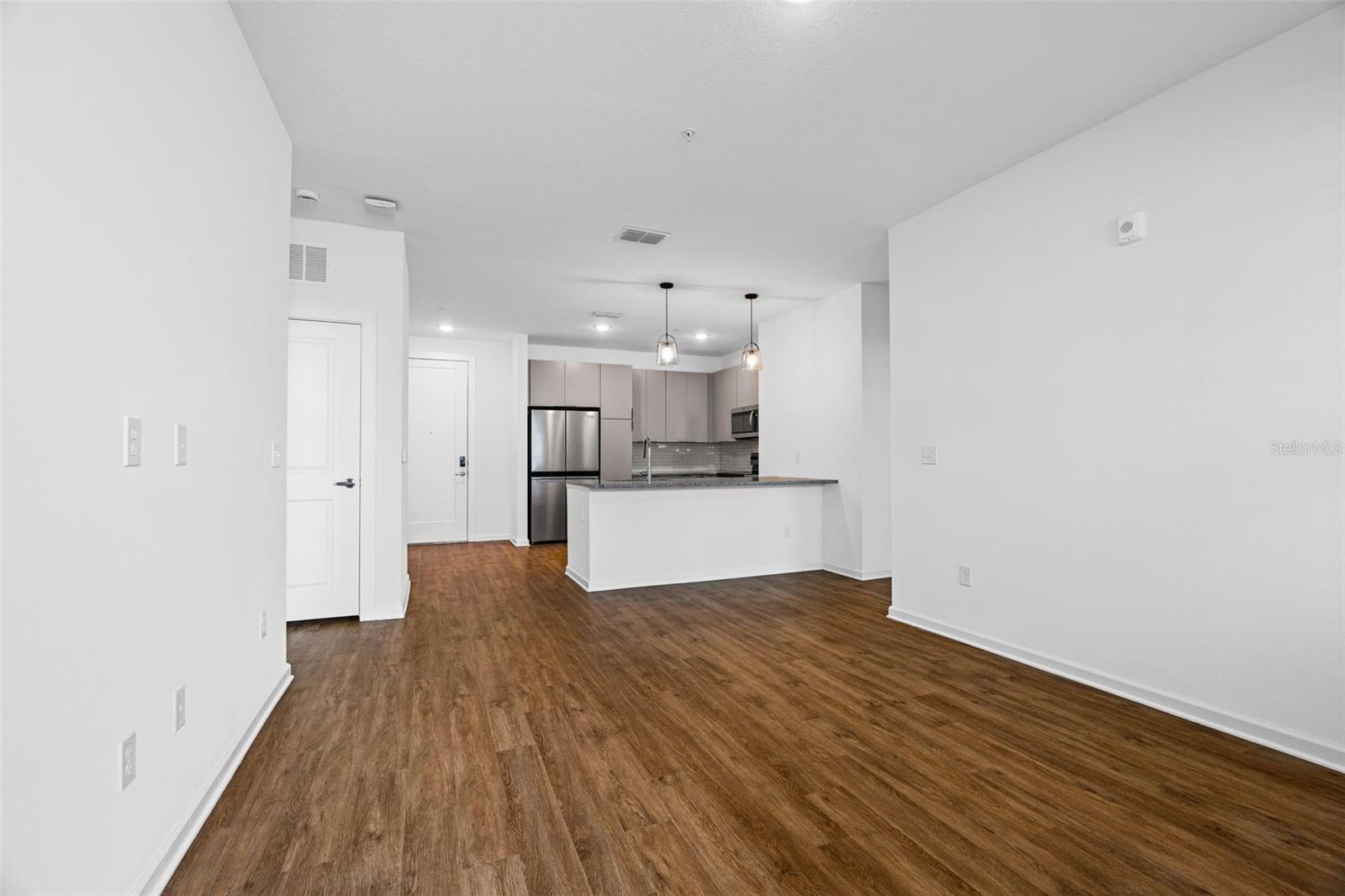 LUNARA APARTMENTS - Residential Lease