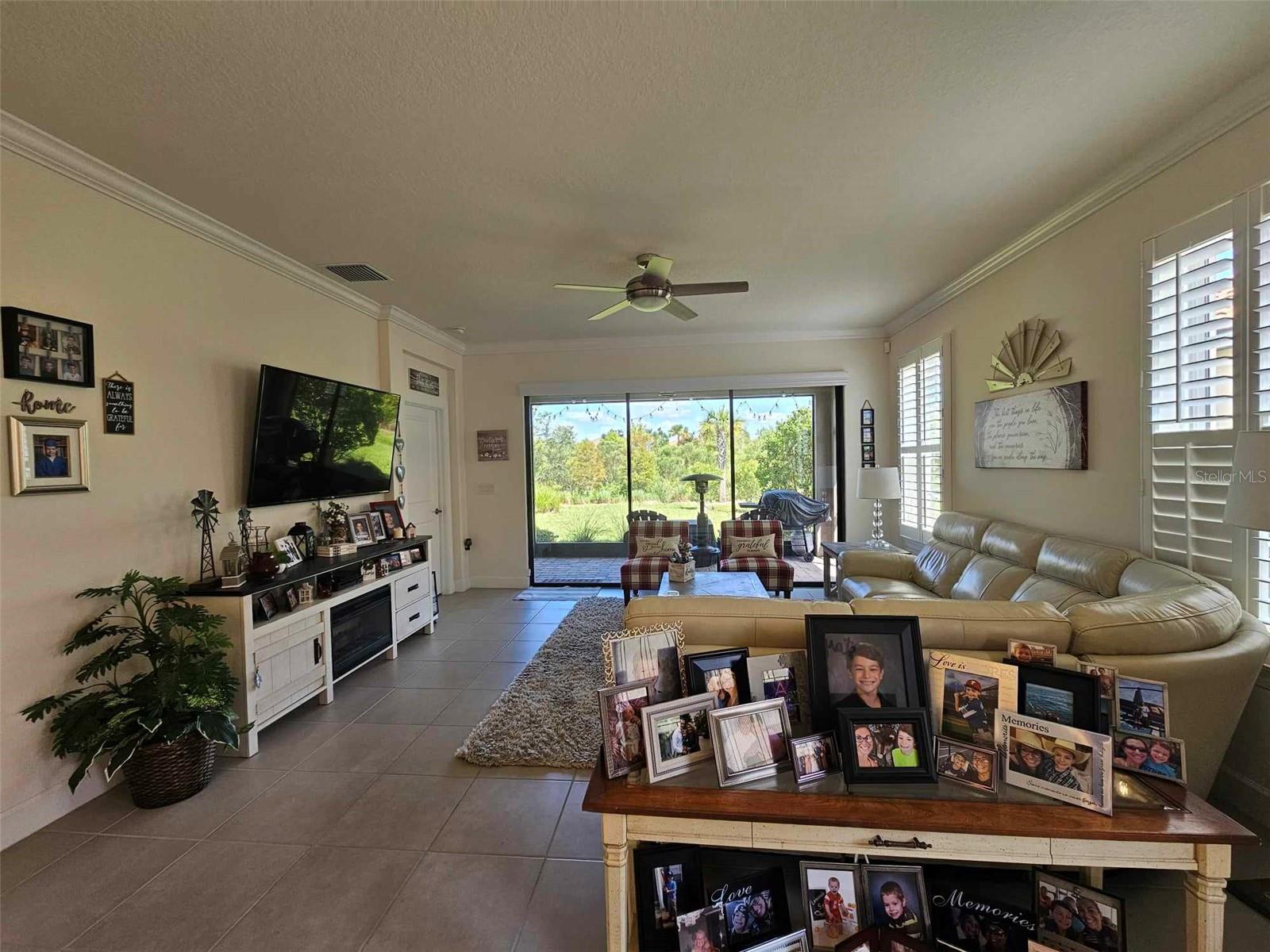 ESPLANADE/STARKEY RANCH - Residential