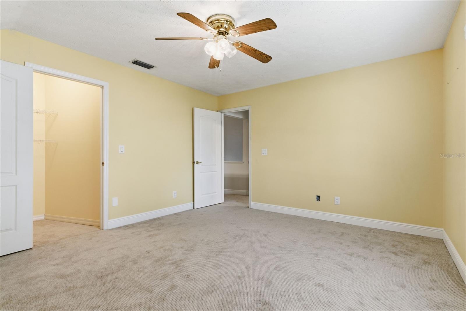 SUGARLOAF RIDGE - Residential