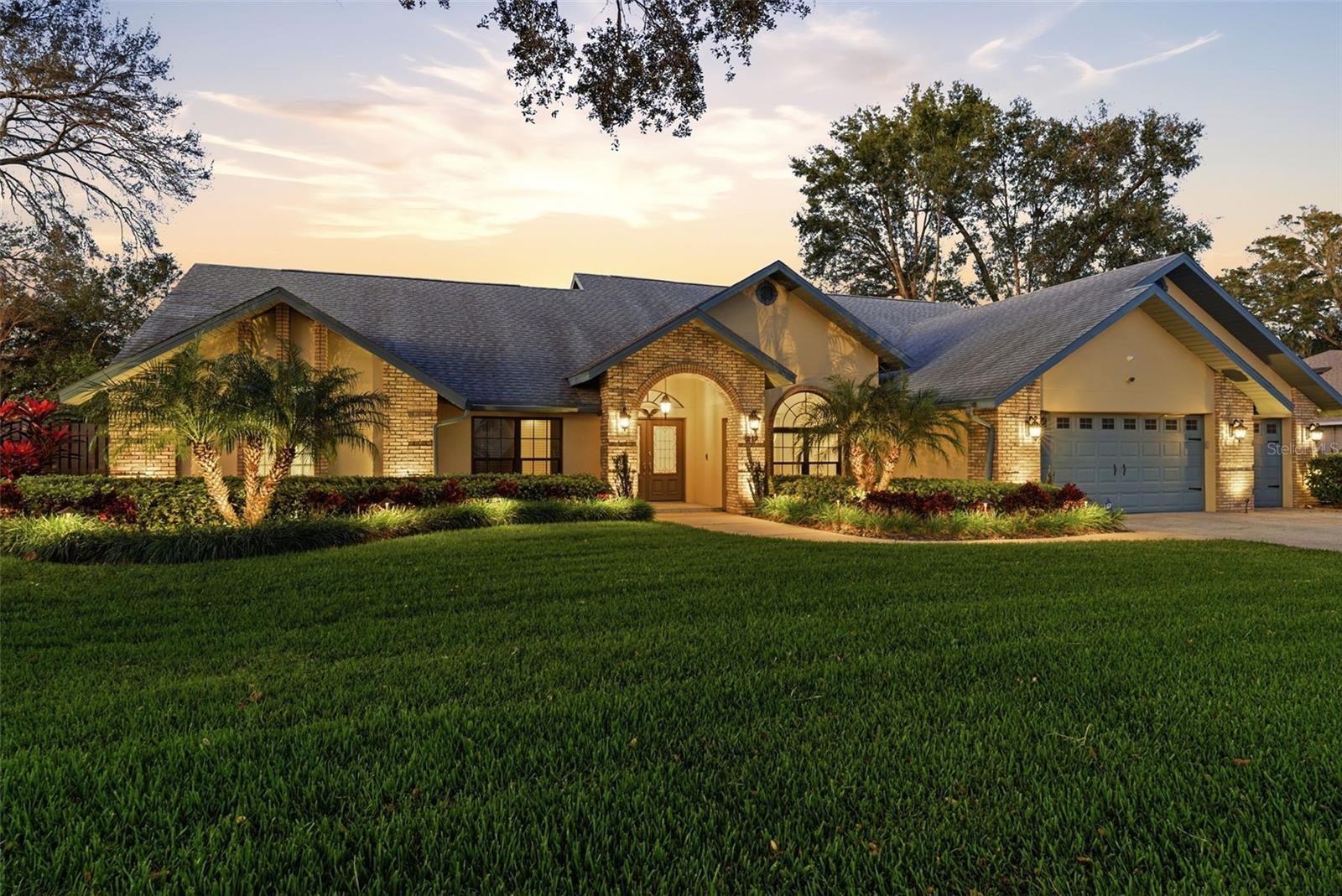 SUGARLOAF RIDGE - Residential