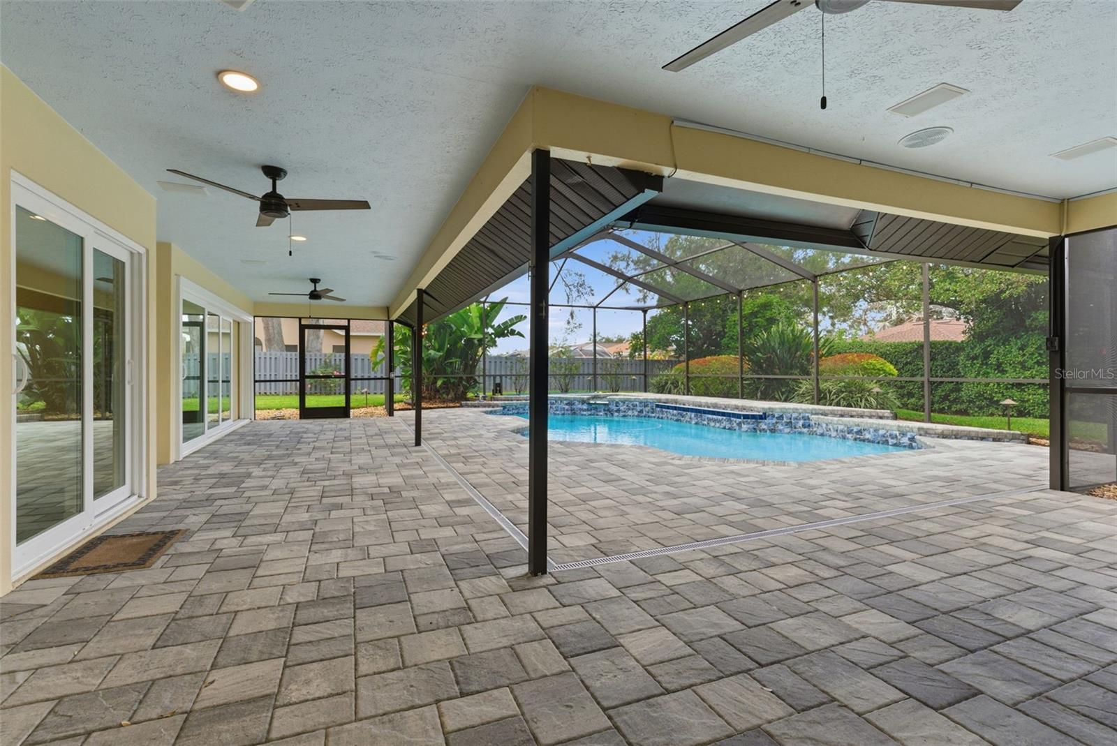 SUGARLOAF RIDGE - Residential