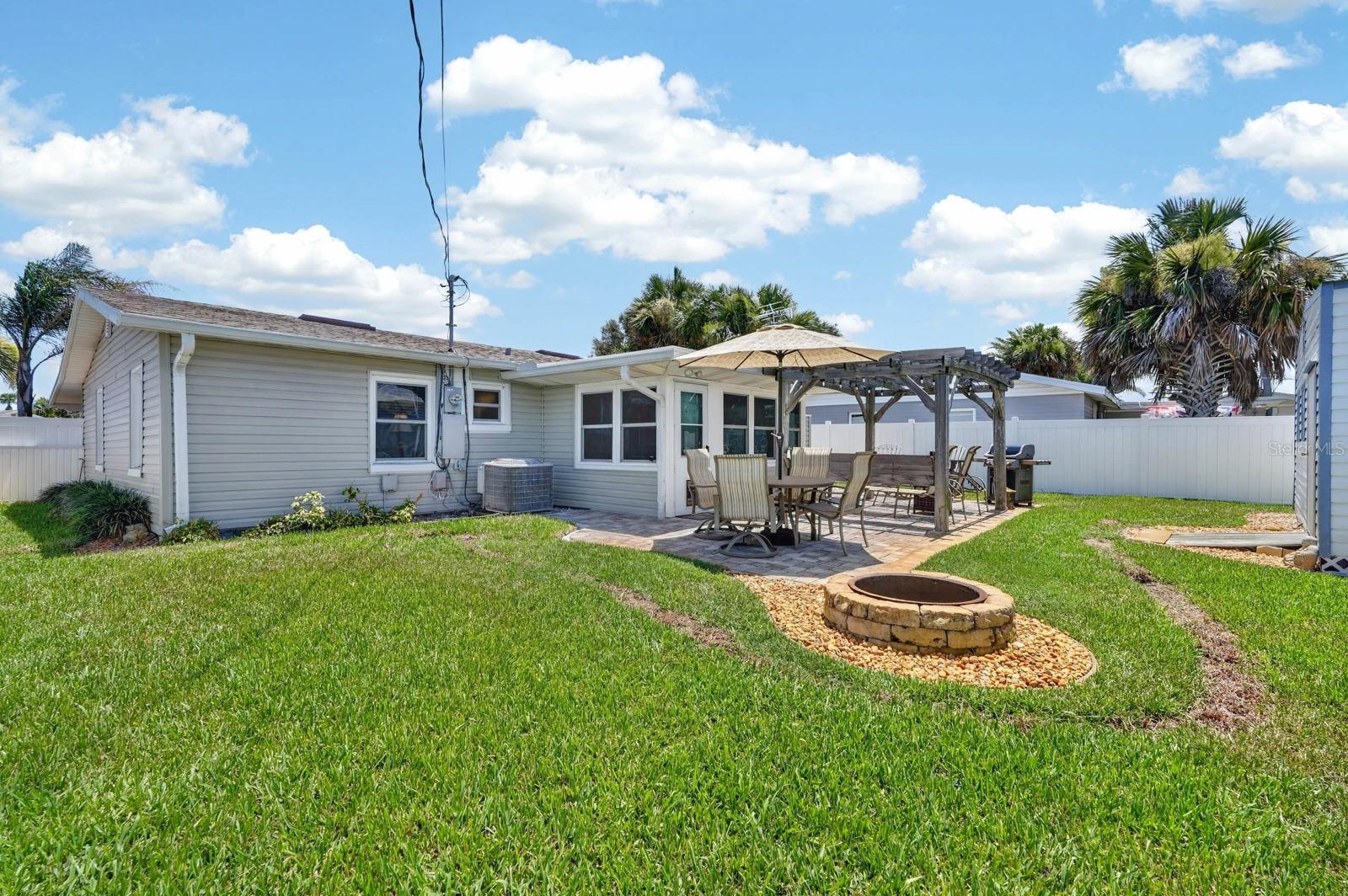 SUNNY SHORES - Residential