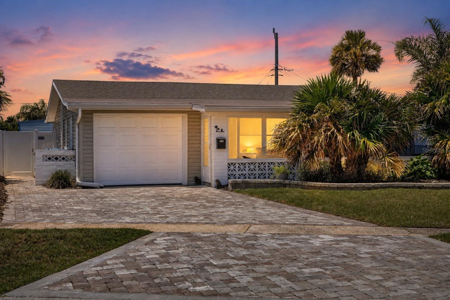 SUNNY SHORES - Residential