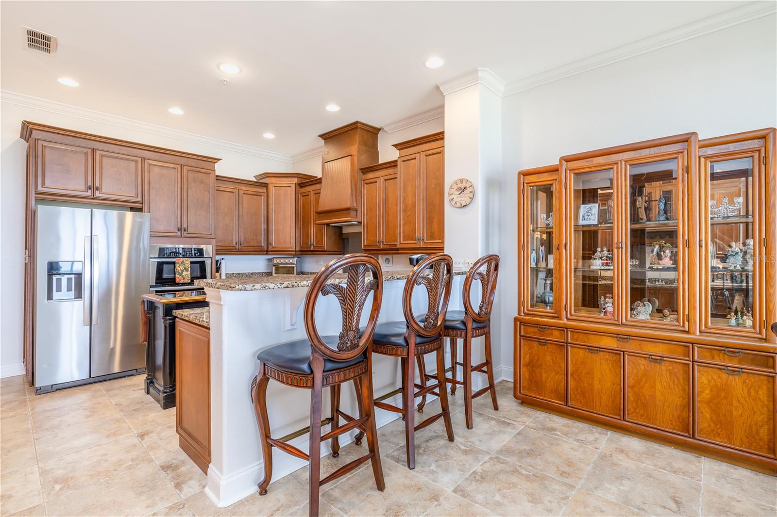 OCEANSIDE/BEVERLY BEACH CONDO - Residential