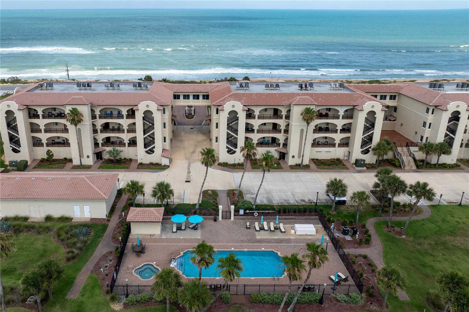 OCEANSIDE/BEVERLY BEACH CONDO - Residential